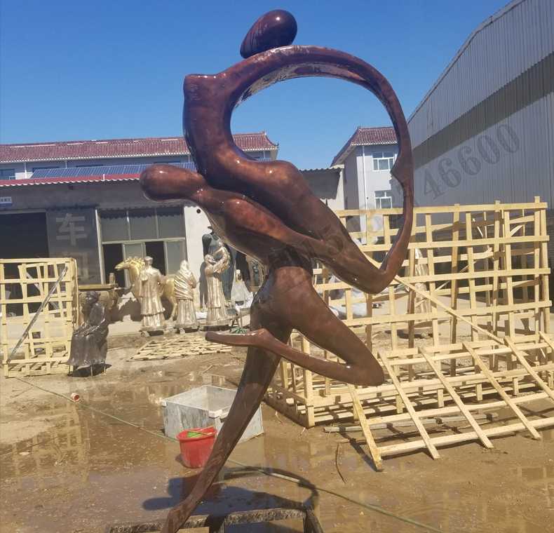 抽象舞蹈人物銅雕塑，銅男女跳舞雕塑，抽象銅人物雕塑